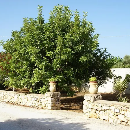 Tenuta Arate 3*