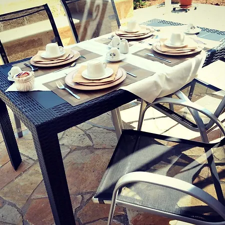 Tenuta Arate 3*