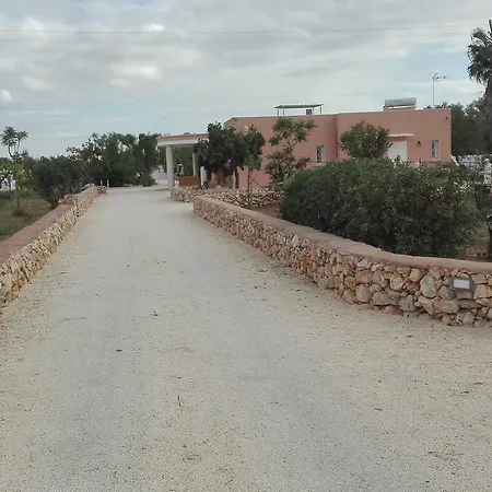 Alojamento de Acomodação e Pequeno-almoço Tenuta Arate