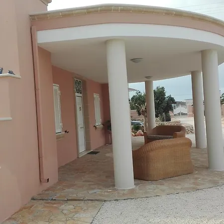 לינה וארוחת בוקר Tenuta Arate